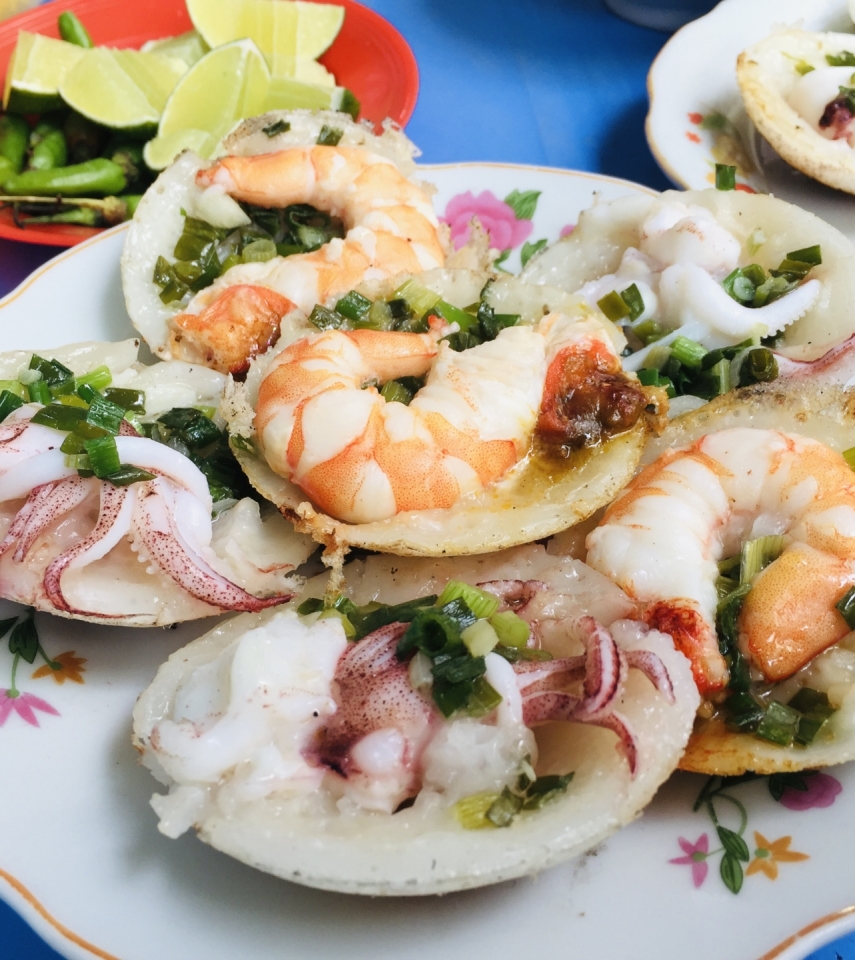 Bánh căn hải sản
